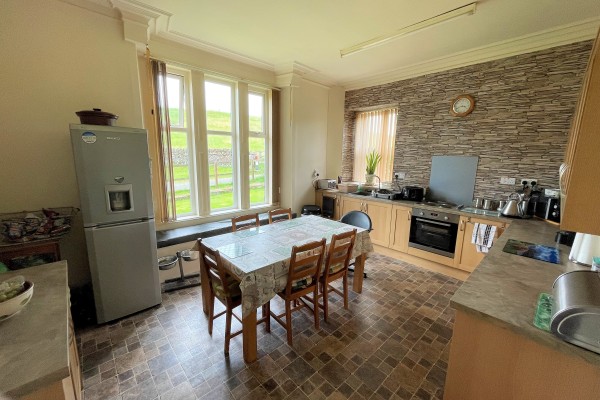 No1 Dinning Cottages Kitchen