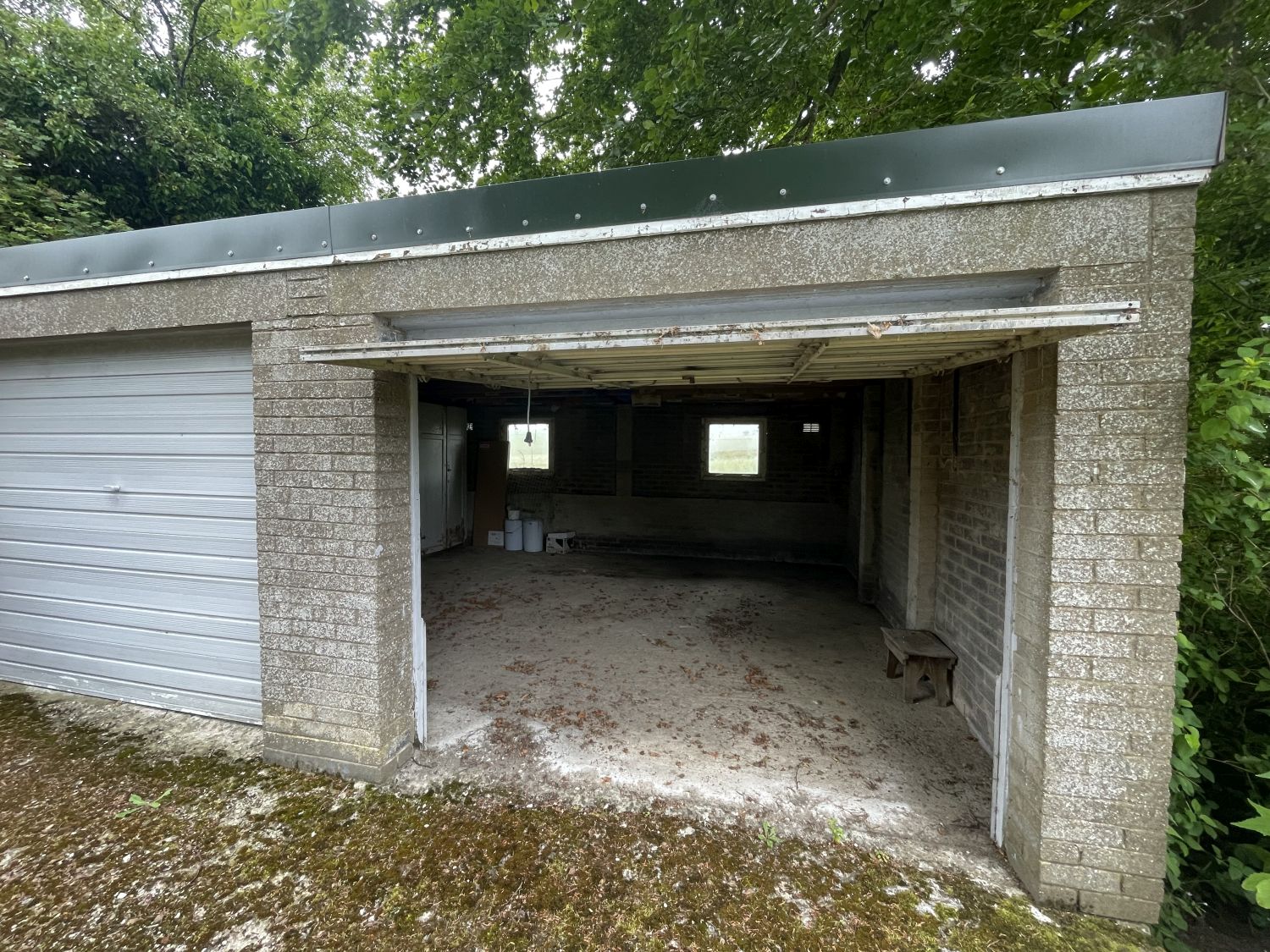 Shoestanes Garage