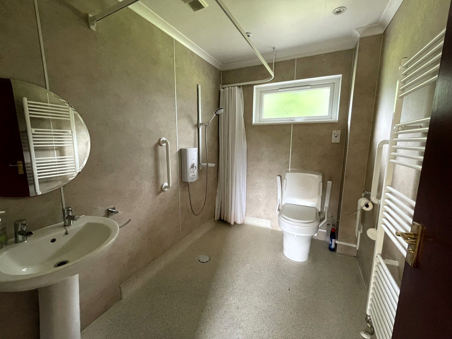 Shoestanes Wet room