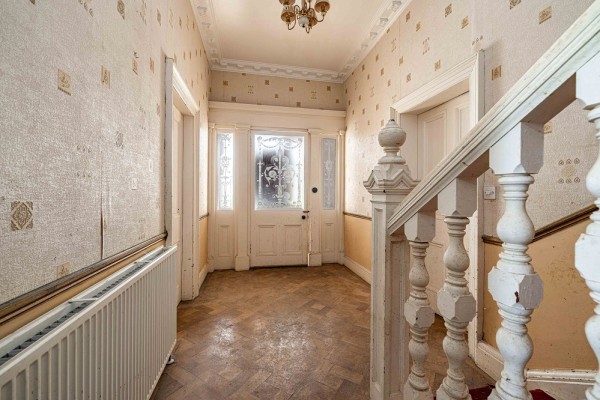 Sunnyhill Hallway