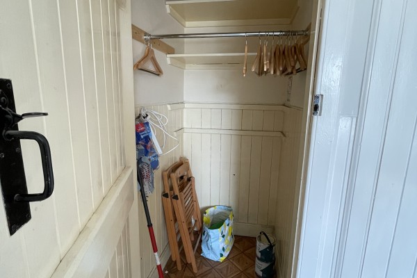 2 Ruglen Storage Room