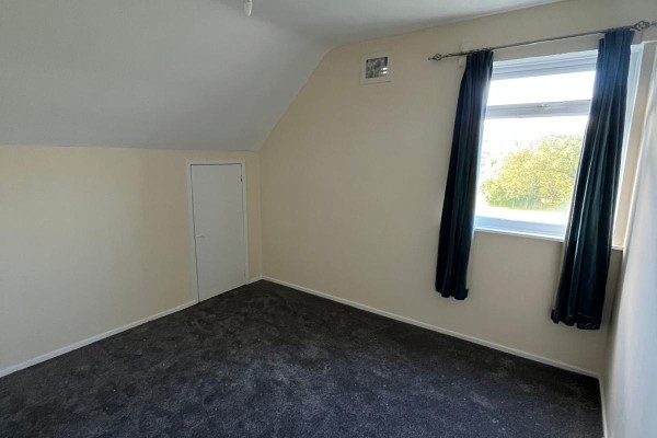 1 Tinwald House Cottages Bedroom 3